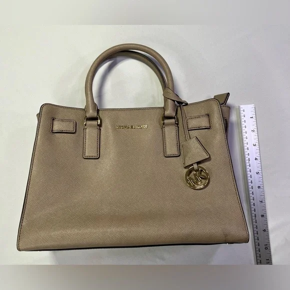 Michael Kors Dillon Medium Saffiano Leather Satchel Taupe Tan Bag Purse - EUC - Picture 11 of 11